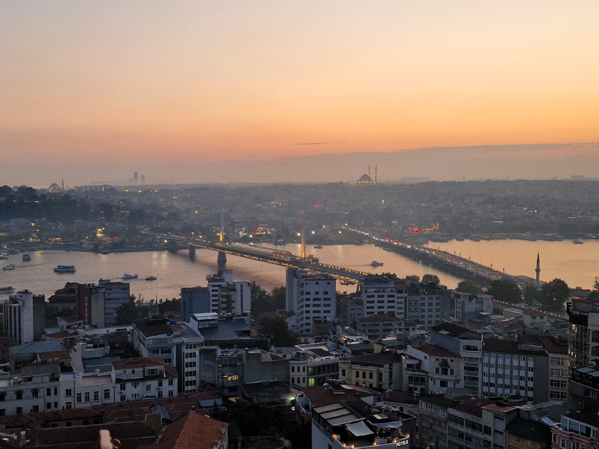 24 ISTANBUL View from Galata Tower